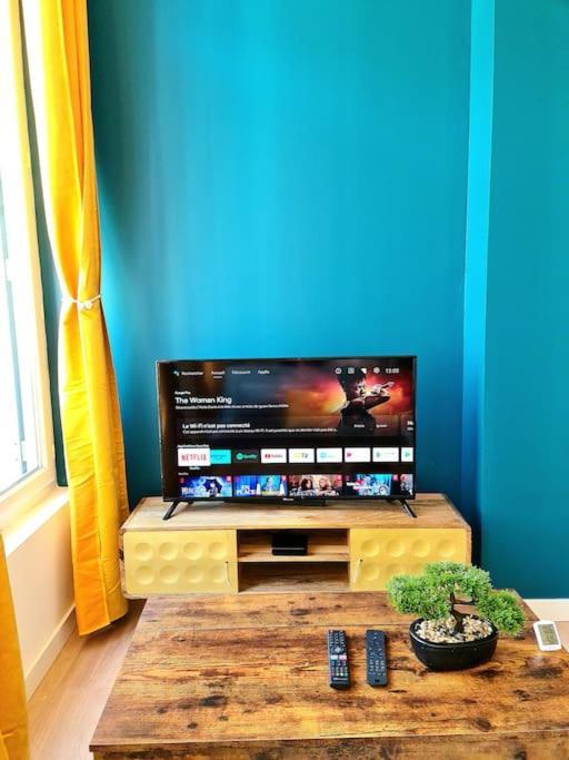 Le Cosy Central Moderne Et Chaleureux Сент-Этьен Экстерьер фото